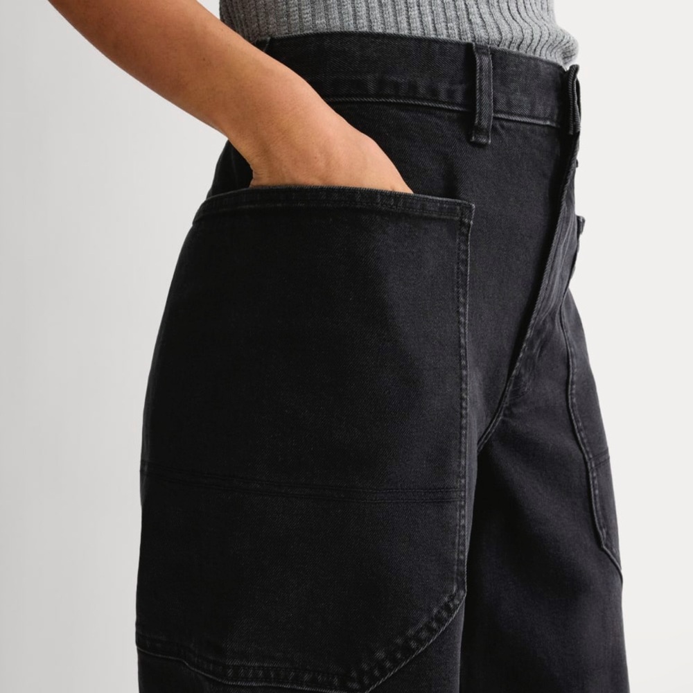 EVERLANE The Way-High Carpenter Jean in Coal - Picture 4 of 7